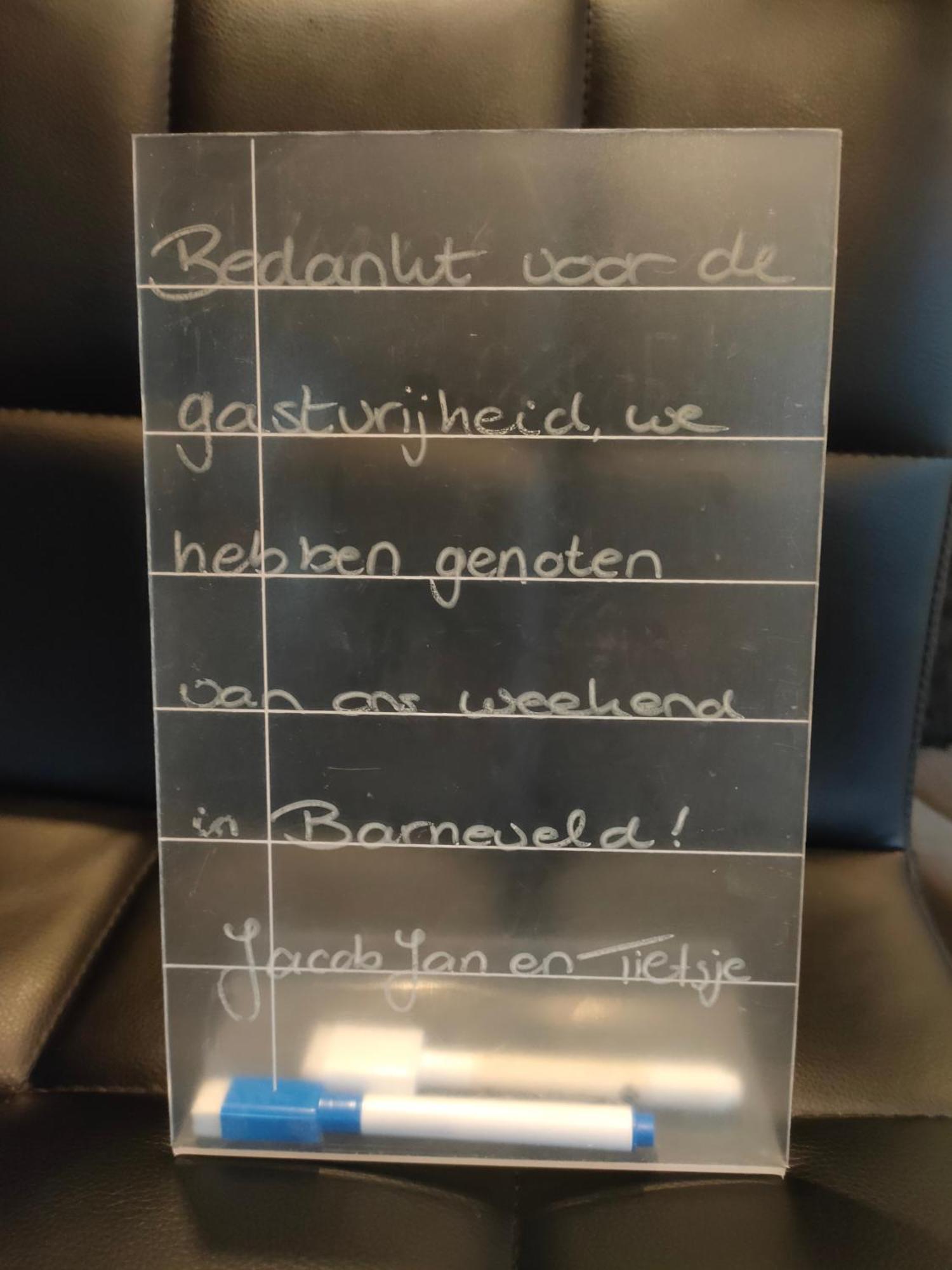 Gastenverblijf 'De Hupsakeet' Barneveld Exteriör bild
